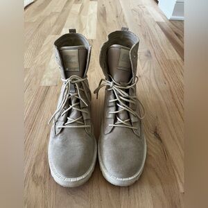 Sorel Caribou OTM Boots Suede Lace Up Combat Taupe Winter Boots, size 7.5